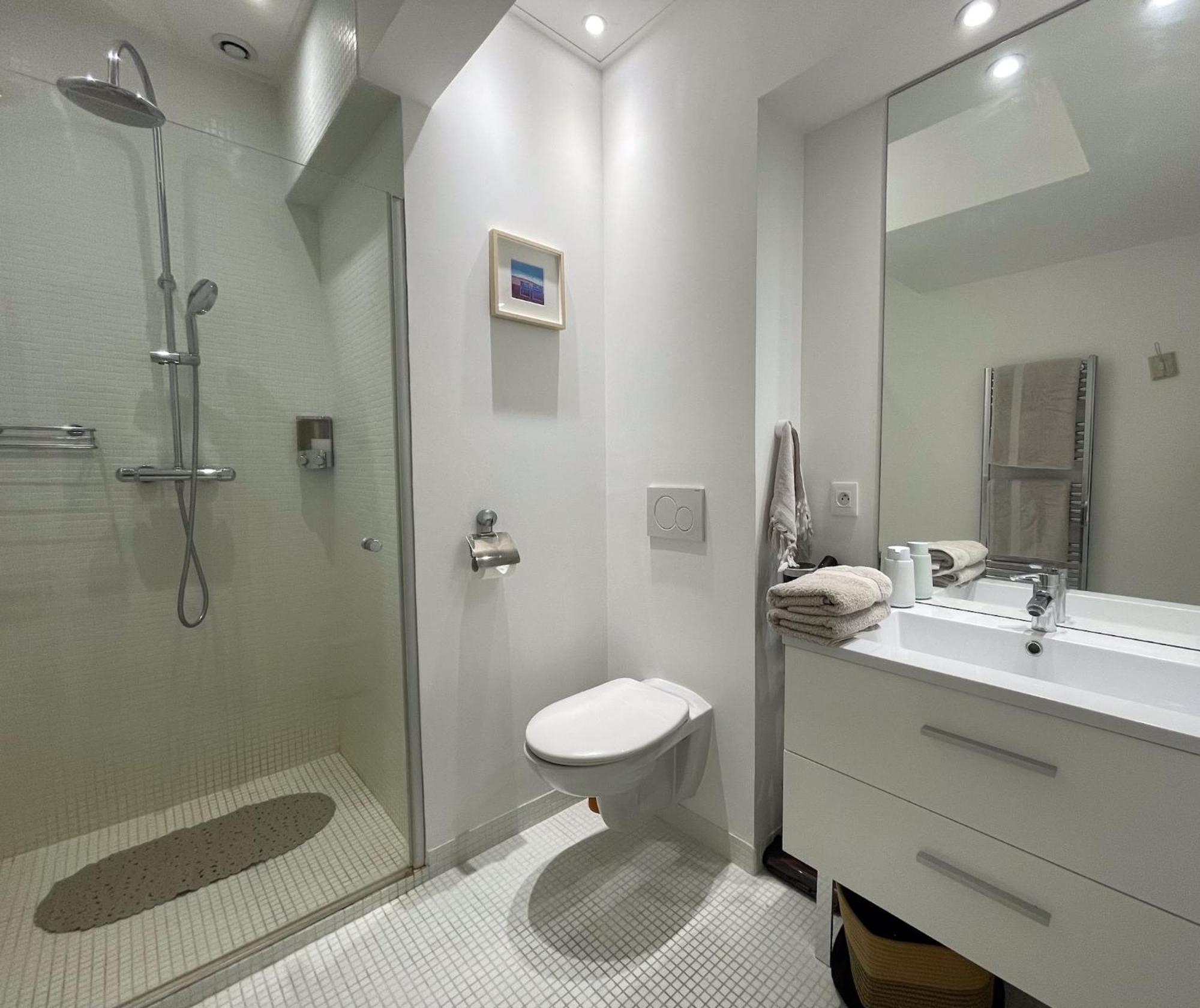 Magenta Mama - Comfort & Charm In Nice Carre D'Or - Near Beach Luaran gambar